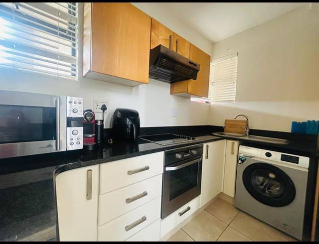 1 BEDROOM PROPERTY TO RENT IN MEER EN SEE